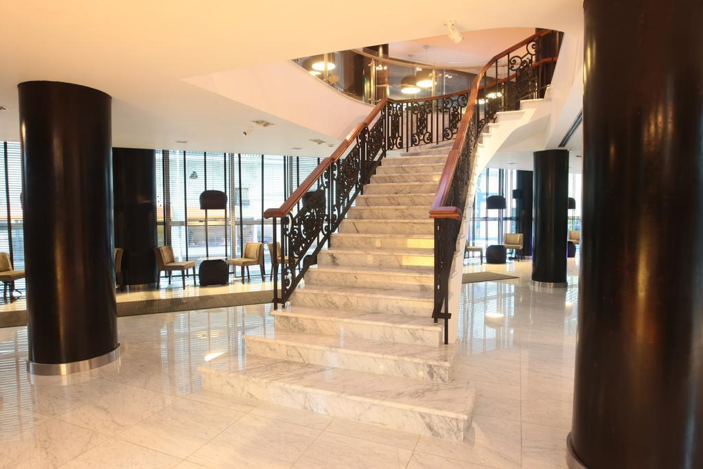 Yrigoyen 111 Hotel Córdoba Zewnętrze zdjęcie