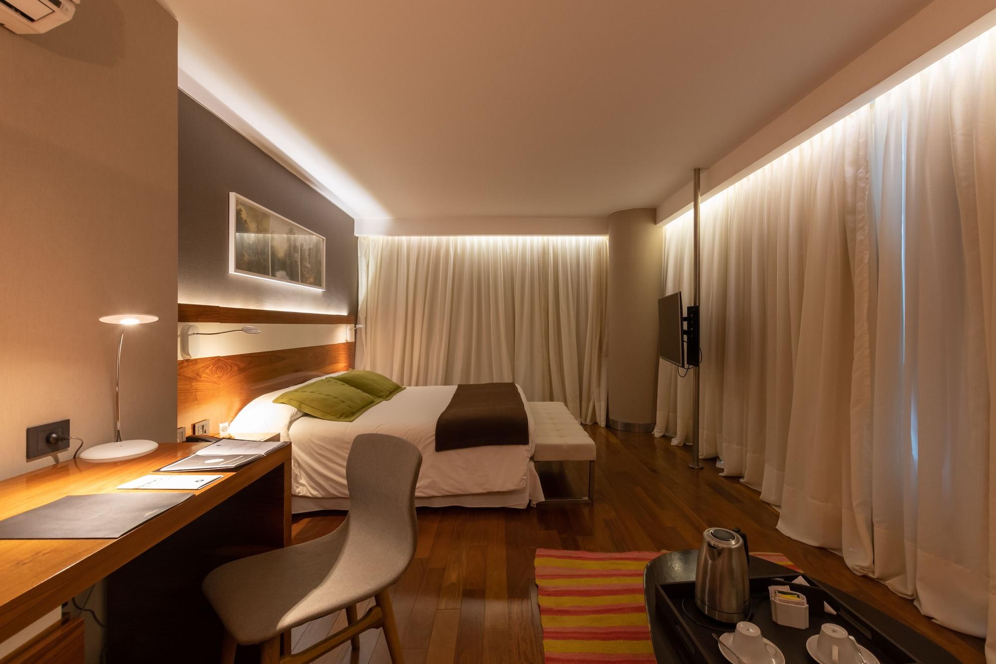 Yrigoyen 111 Hotel Córdoba Zewnętrze zdjęcie