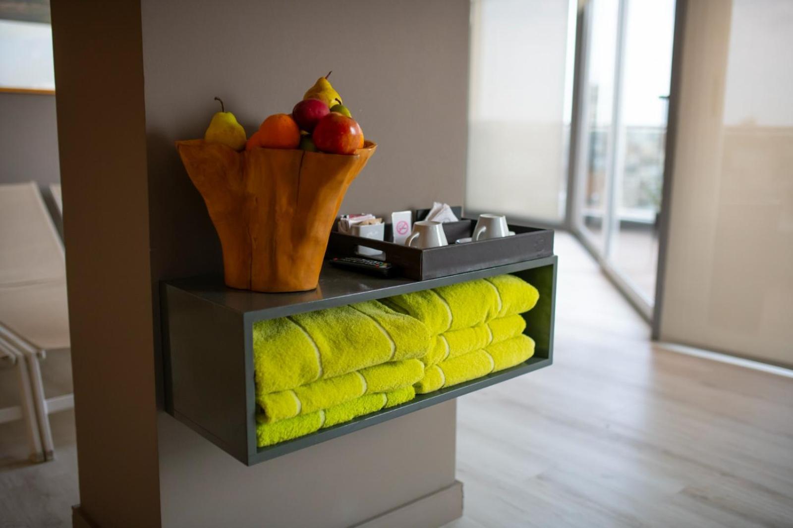 Yrigoyen 111 Hotel Córdoba Zewnętrze zdjęcie