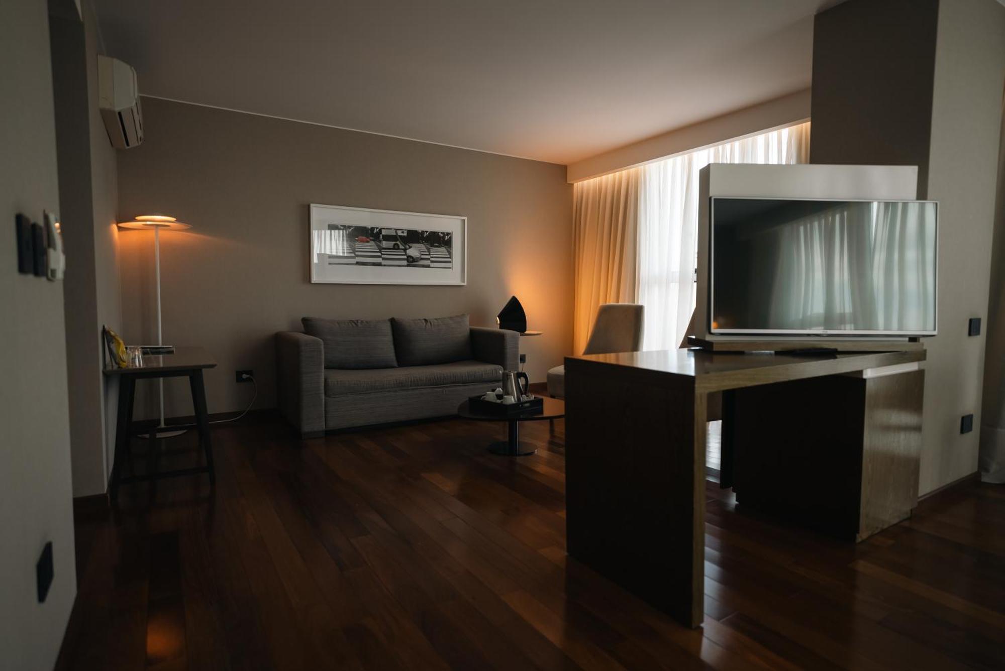 Yrigoyen 111 Hotel Córdoba Zewnętrze zdjęcie