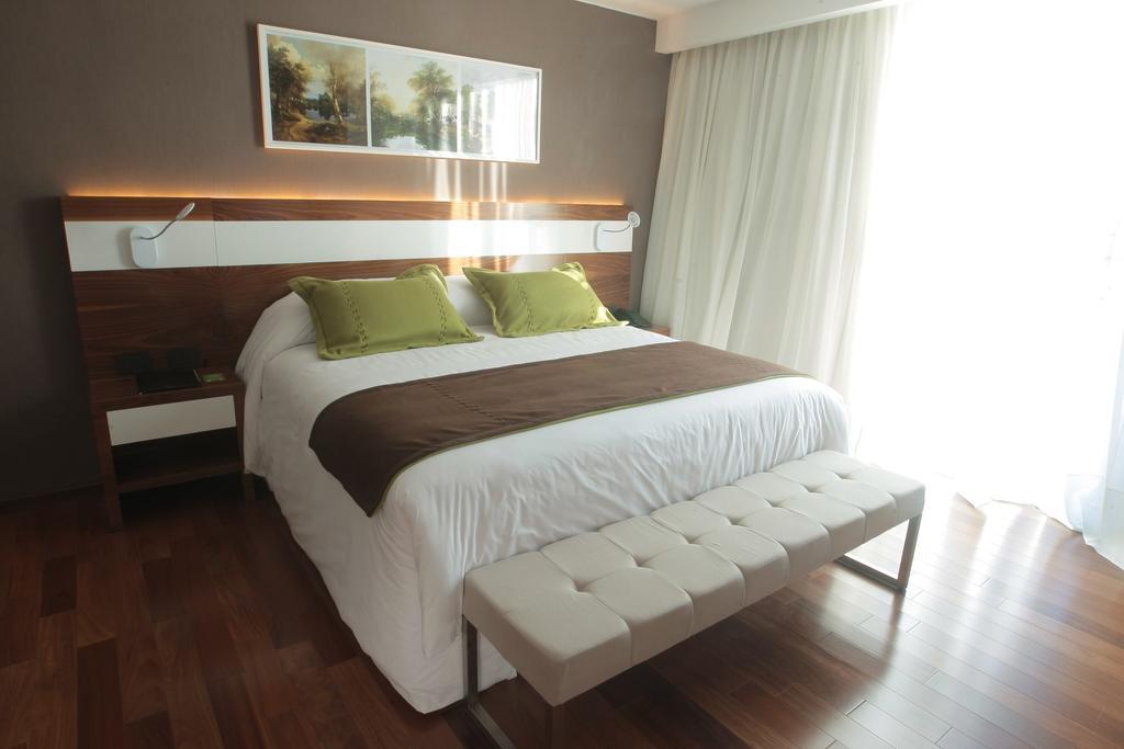 Yrigoyen 111 Hotel Córdoba Zewnętrze zdjęcie